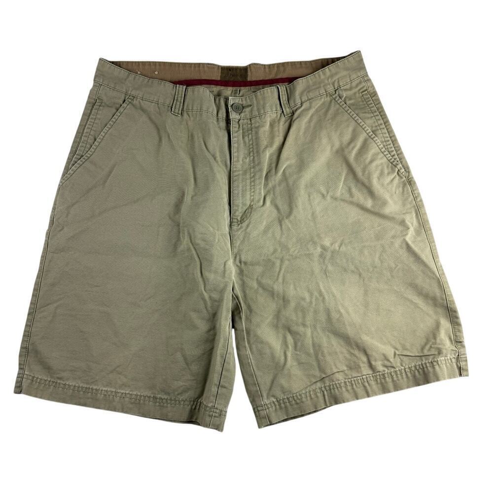 St. John's Bay Men's Shorts - Size 40 - Great Condition